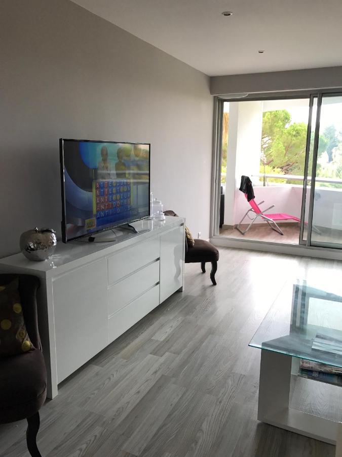 Tres Beau T2 Dans Parc Montfleury ,Proche Centre ,Au Calme 44 Bd Montfleury Lejlighed Cannes Eksteriør billede